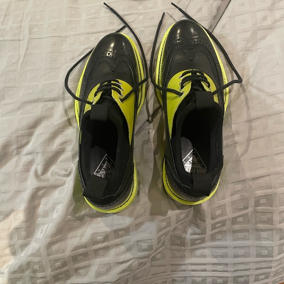 “New” Fluvog size 8, worn 1x - Picture 4 of 6